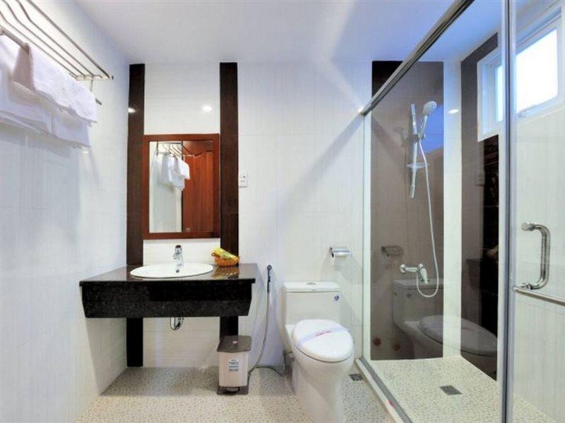 U And Me Hotel Tan Phong Экстерьер фото